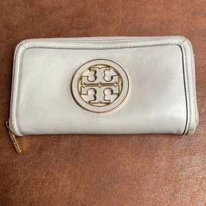 Well-Loved Tory Burch Leather Wallet